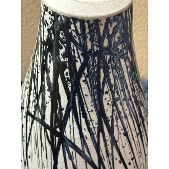 Pottery Ceramic Vase With Abstract Grass Design  Artist Signed Black And Cream - Picture 6 of 9